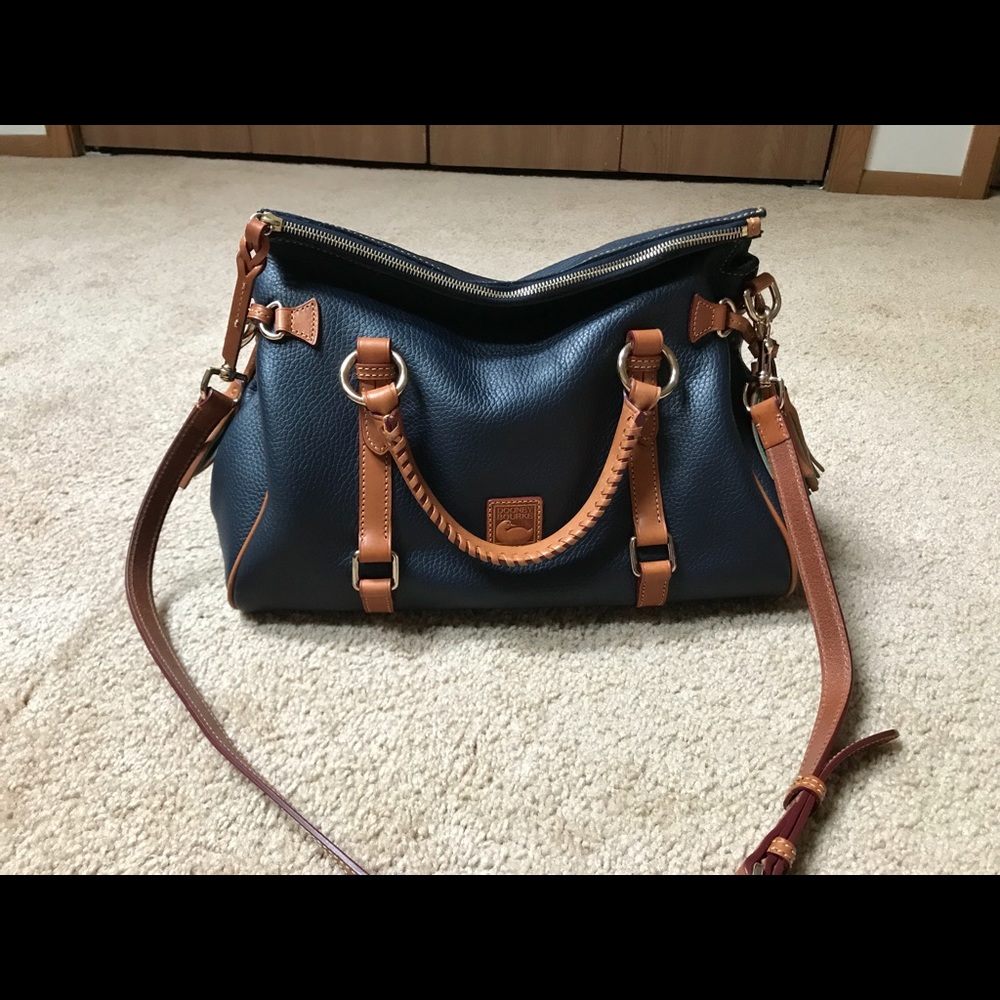 Dooney & Bourke Shoulder Bag